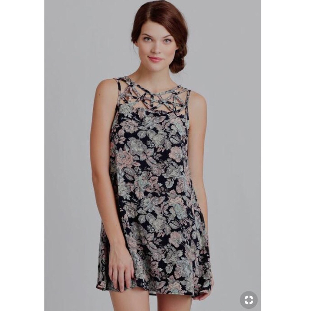 Multi-Colored Floral Sleeveless Dress Size M